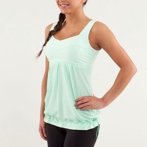 RARE Lululemon tank top size 6